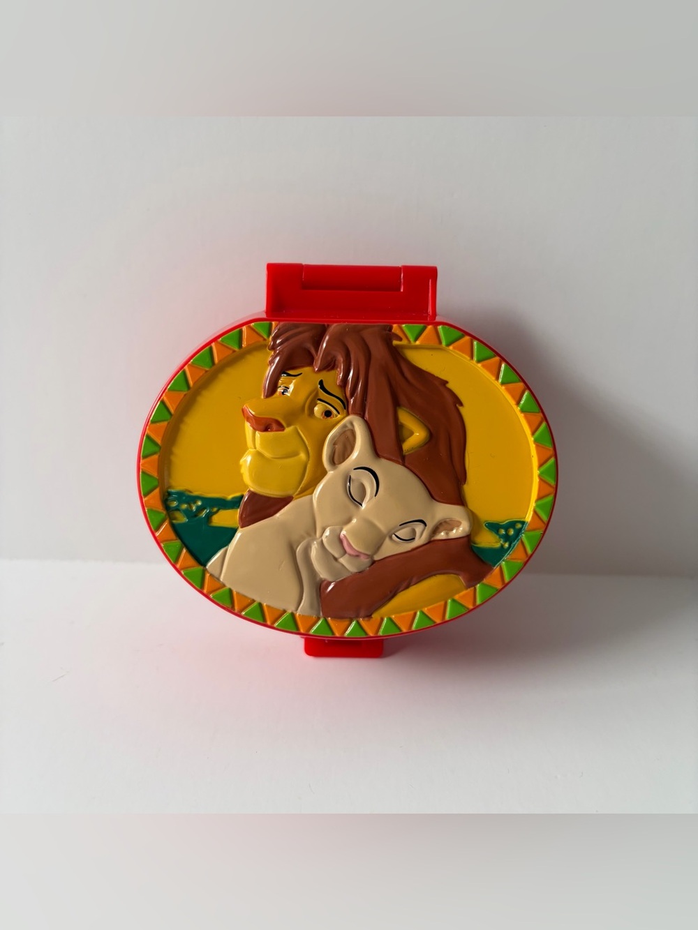 Vintage The Lion King Polly pocket compact